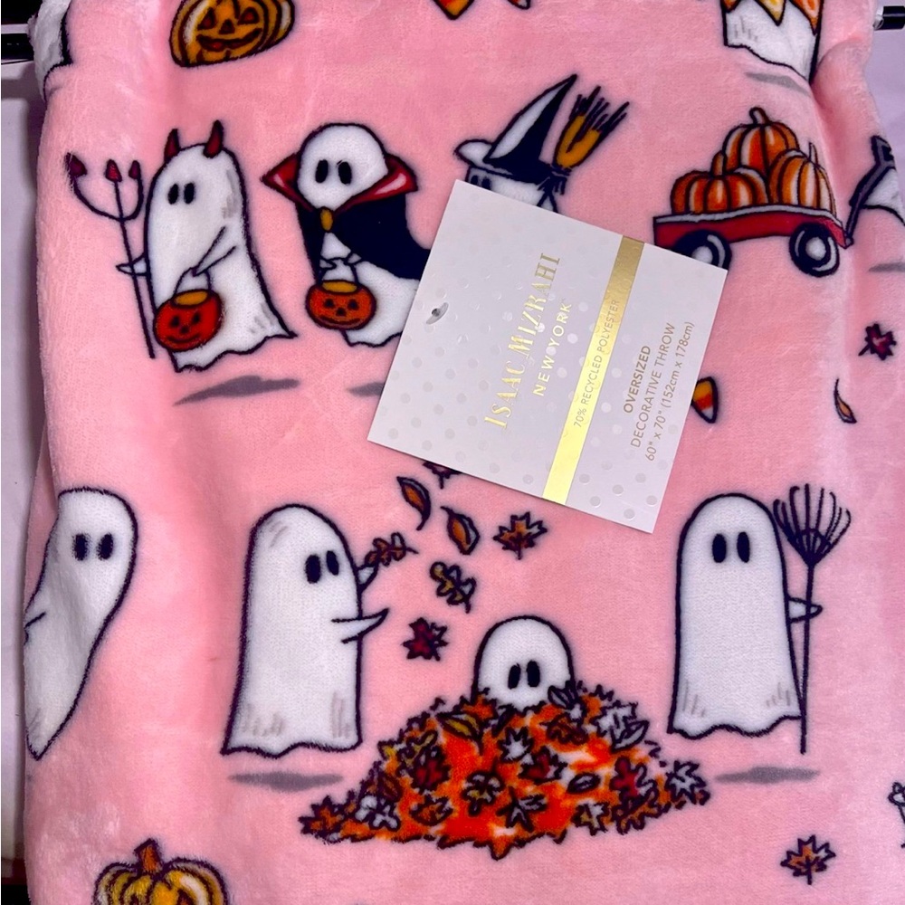 Issac Mizrahi pink ghost blanket Halloween